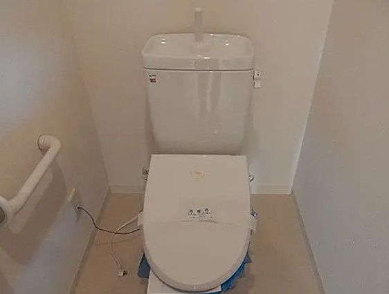 トイレ　別部屋参考写真