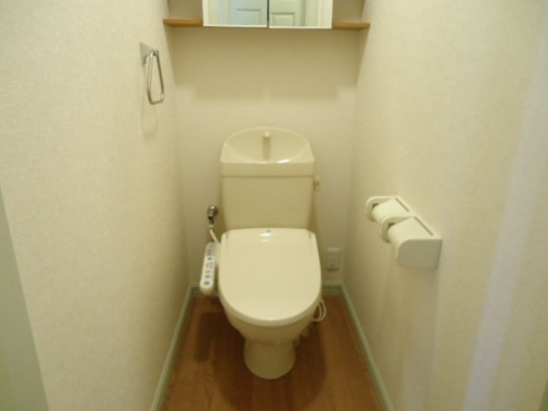 トイレ　図面と現状に相違がある場合には現状を優先