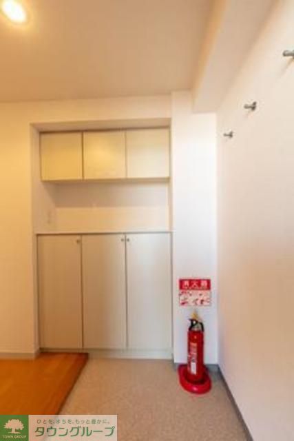 玄関　※写真は同タイプ住戸です。