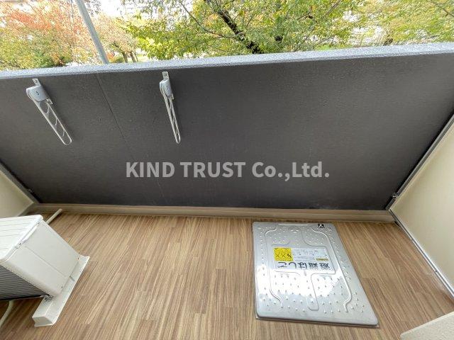 バルコニー　広々としたバルコニーです