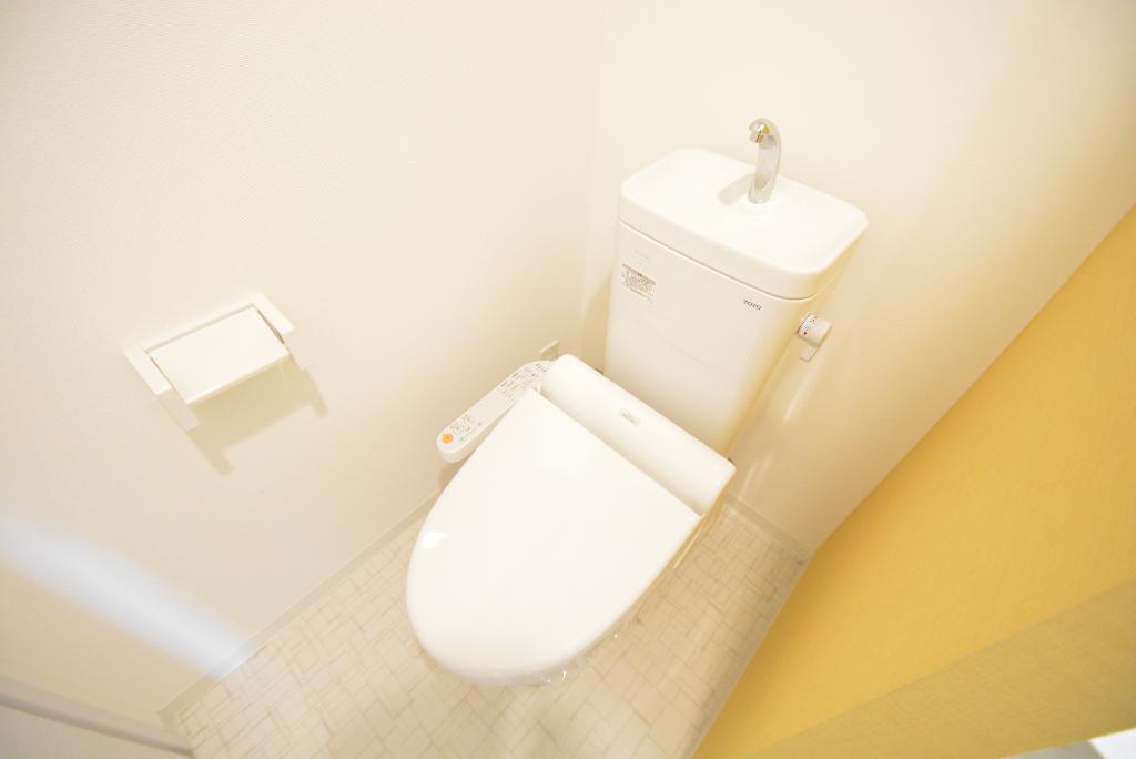 トイレ　シャワー付トイレ
