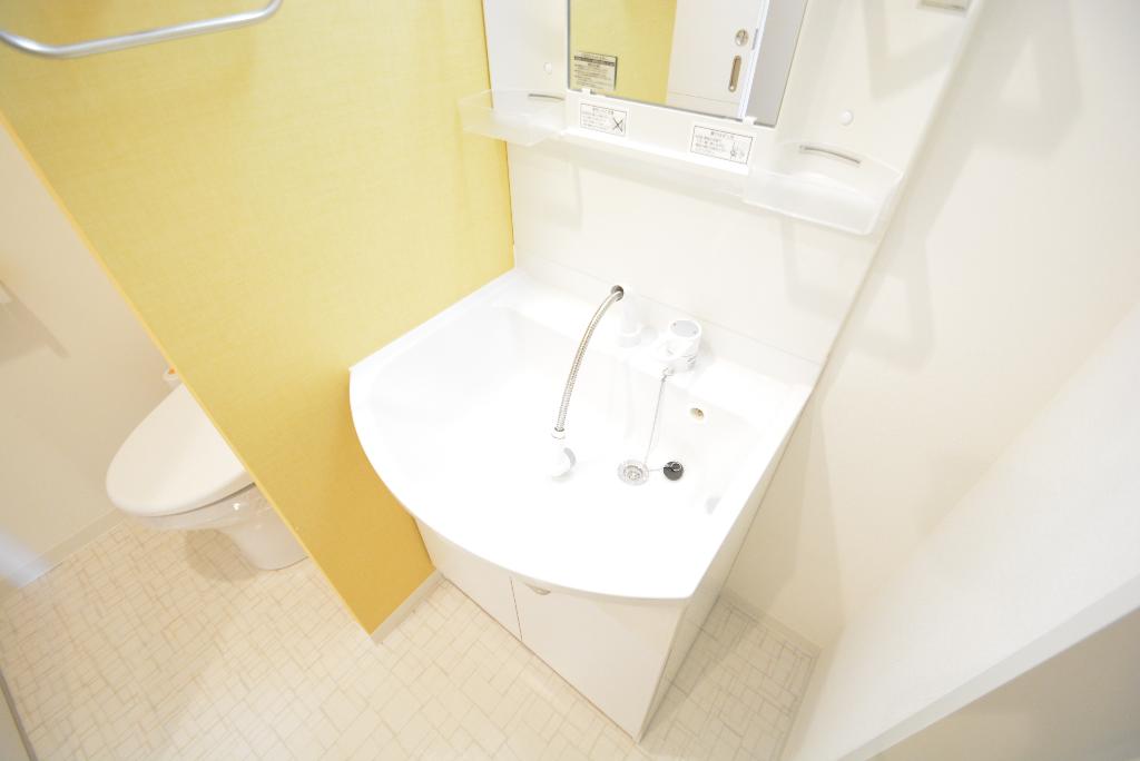 洗面設備　洗髪洗面化粧台