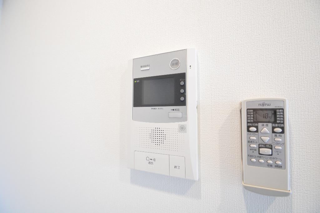 セキュリティ　カメラ付インターホン