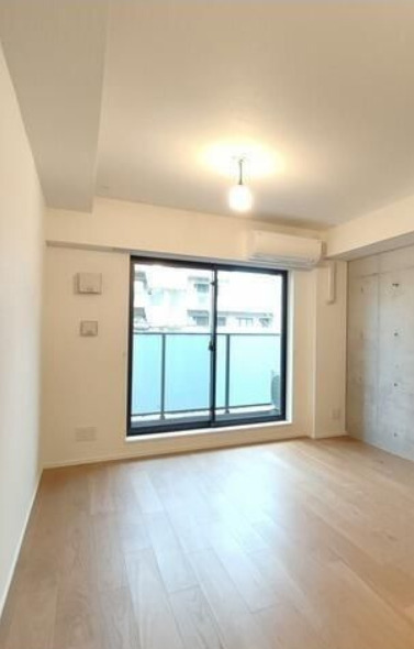 居室・リビング　別タイプ部屋　参考写真です