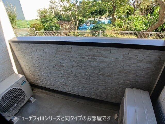 バルコニー　落ち着いた時間を過ごせるバルコニーです