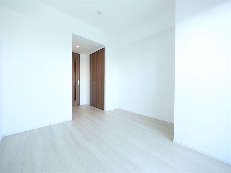 居室・リビング　洋室7.4帖　クローゼット付（収納充実してます）