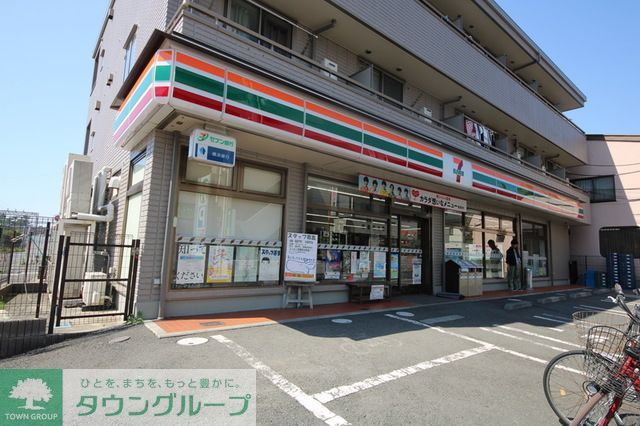 コンビニ　セブンイレブン 大和林間2丁目店（コンビニ）まで580m