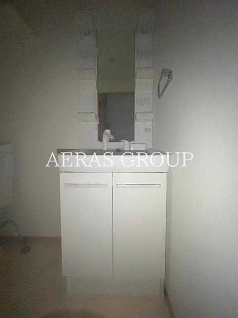 洗面設備　同仕様参考写真