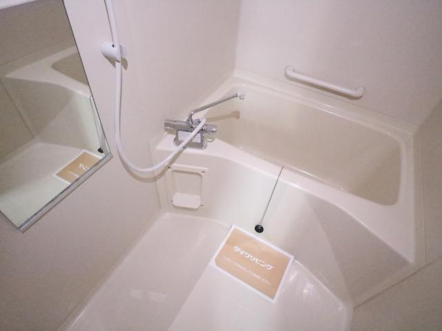 バス・シャワールーム　お風呂で日々の疲れを落としましょう