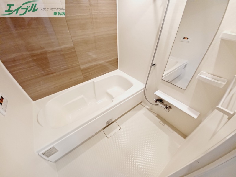 バス・シャワールーム　同型参考写真です