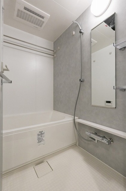 バス・シャワールーム　同タイプ