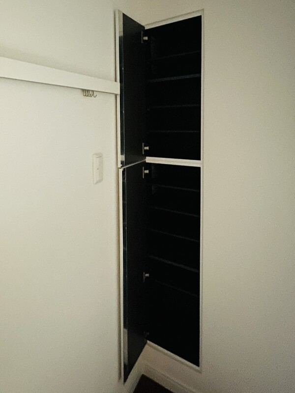 収納　シューズBOX