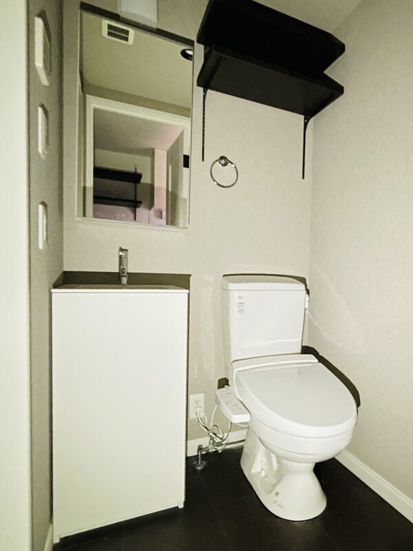 洗面設備　コンパクトで使いやすい洗面所