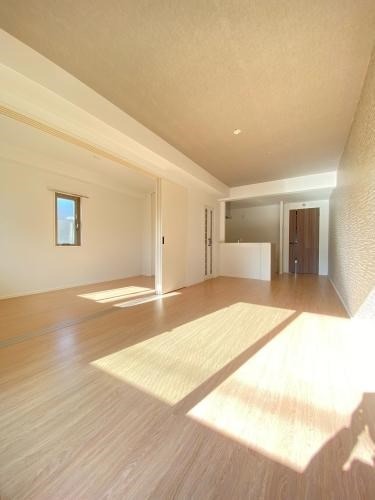 居室・リビング　別号室イメージ