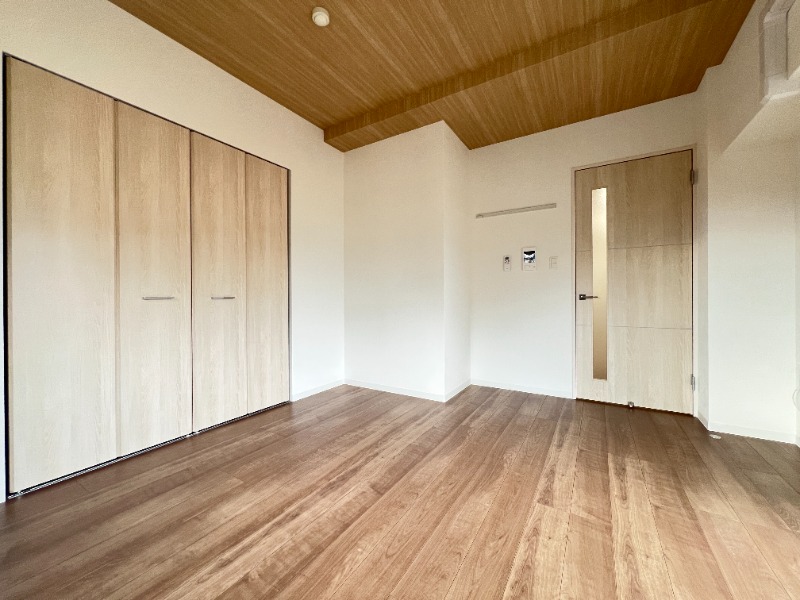 居室・リビング　別号室写真