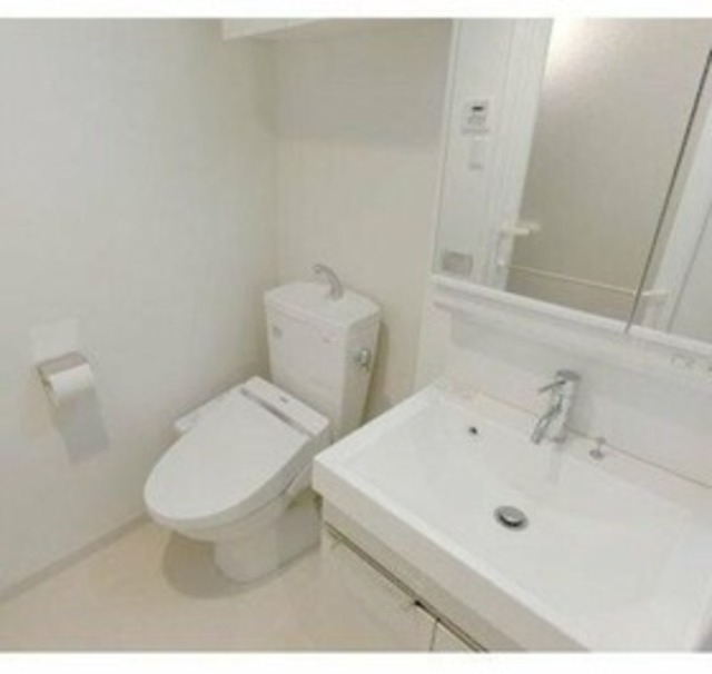 トイレ　参考写真