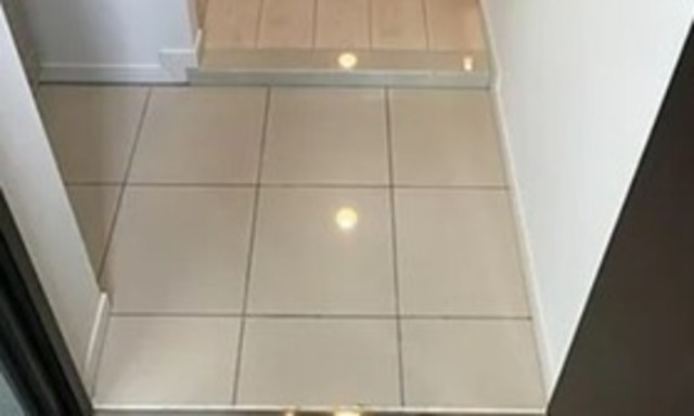 玄関　参考写真