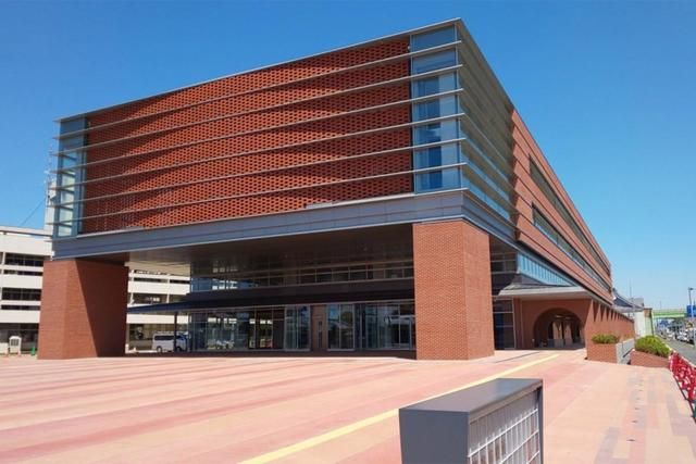 役所　深谷市役所（役所）まで1800m