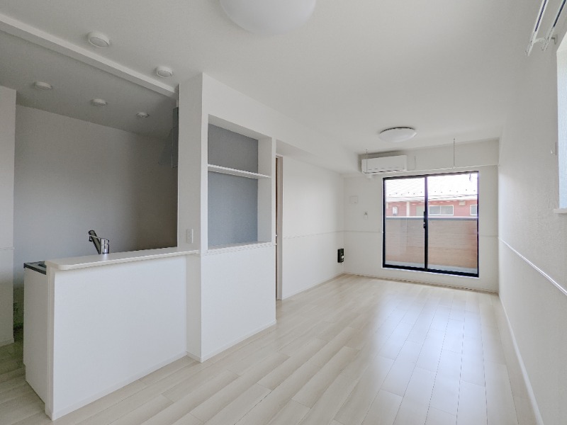 居室・リビング　図面と現状に相違がある場合には現状を優先