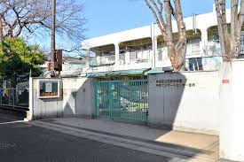 幼稚園・保育園　宮前保育園（幼稚園・保育園）まで430m
