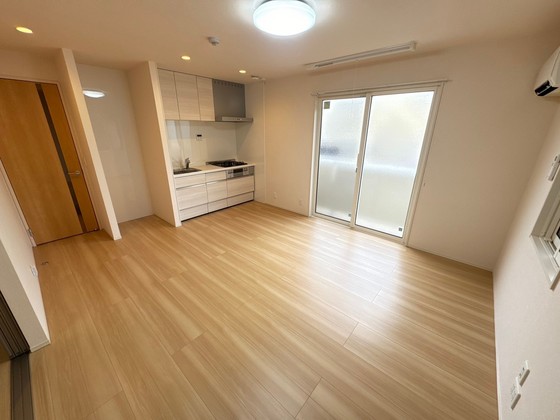 居室・リビング　※別部屋の写真です