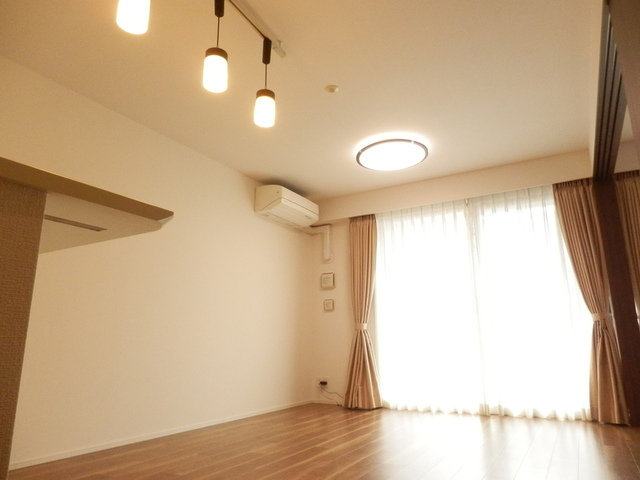 居室・リビング　リビングダイニング１１．５畳（２０２４年５月撮影）