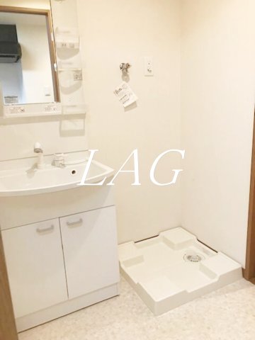 洗面設備　洗面台です。