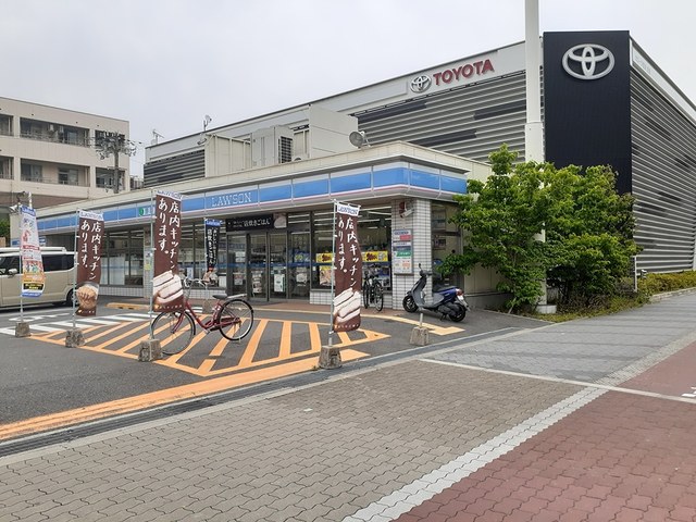 コンビニ　ローソン南津守七丁目店（コンビニ）まで180m