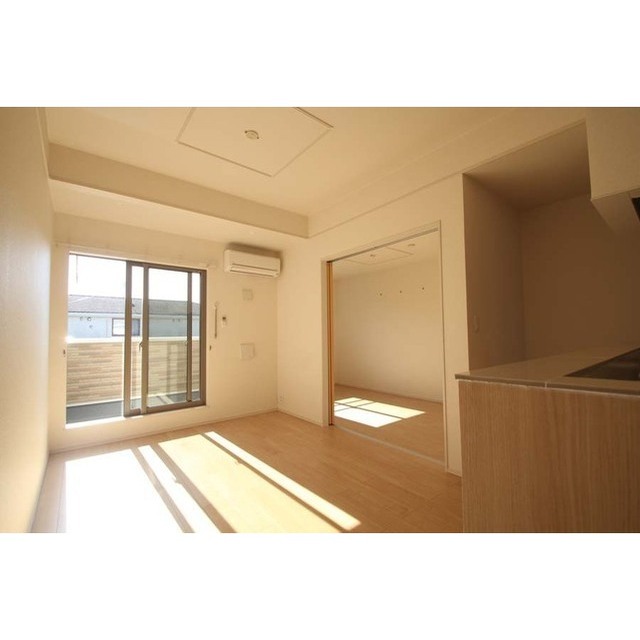 居室・リビング　※画像は全て２０３の内観写真