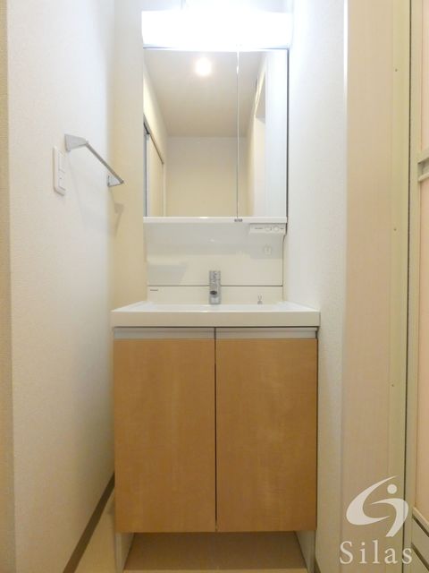 洗面設備　同仕様