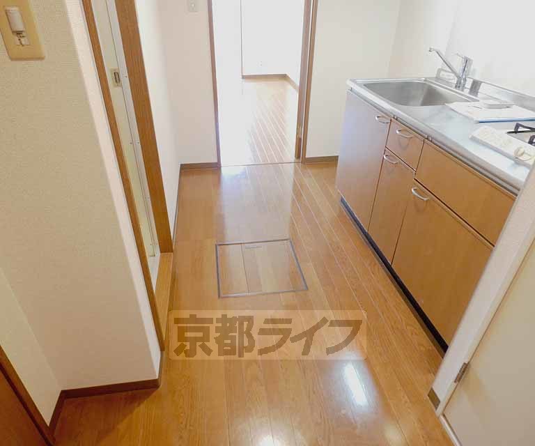 その他部屋・スペース　神宮丸太町駅近くのＲＣ造のセパレートマンションです。