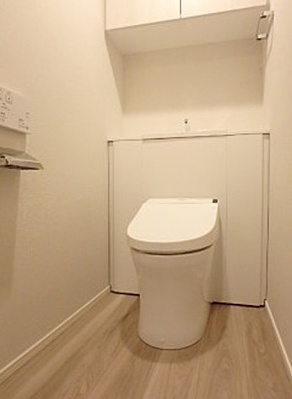 トイレ　グランド・ガーラ横浜新子安