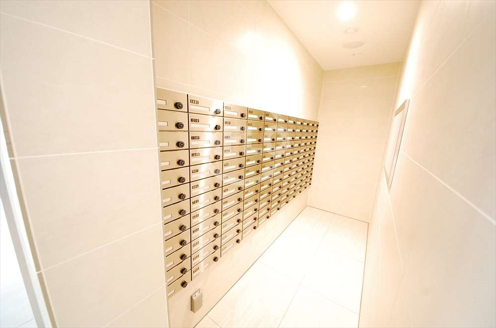 その他共有部分　レオンコンフォート難波サウスゲート　メールＢＯＸ