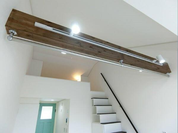 その他設備　梁（はり）は照明や室内干しに…?