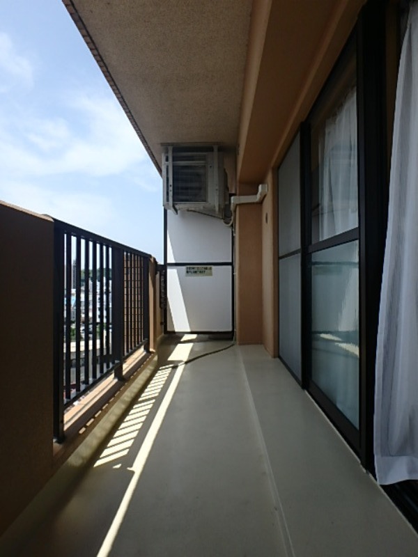 バルコニー　図面と現状に相違がある場合には現状を優先