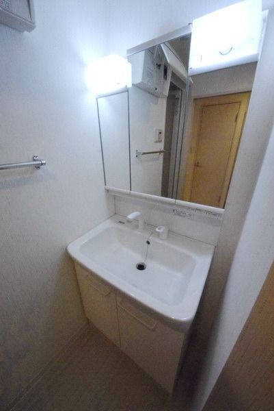 洗面設備　独立洗面台