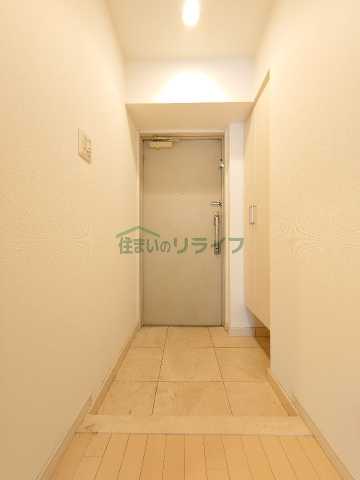 玄関　リライフ下北沢店