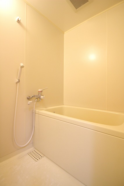 バス・シャワールーム　同物件別室です。