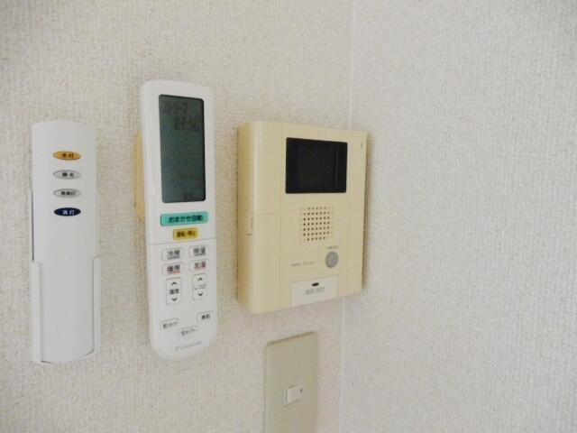 その他設備　モニタ付インターホン?