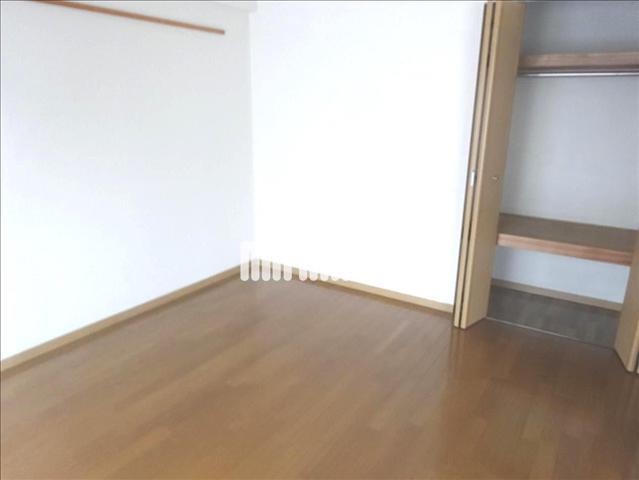 その他部屋・スペース　収納つきの洋間