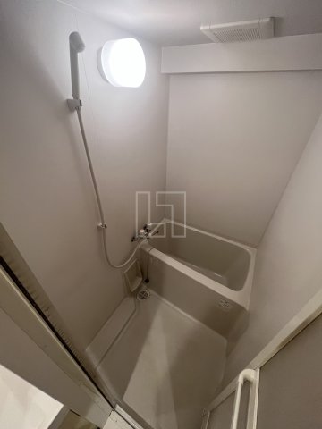 バス・シャワールーム　インペリアル新町　バスルーム