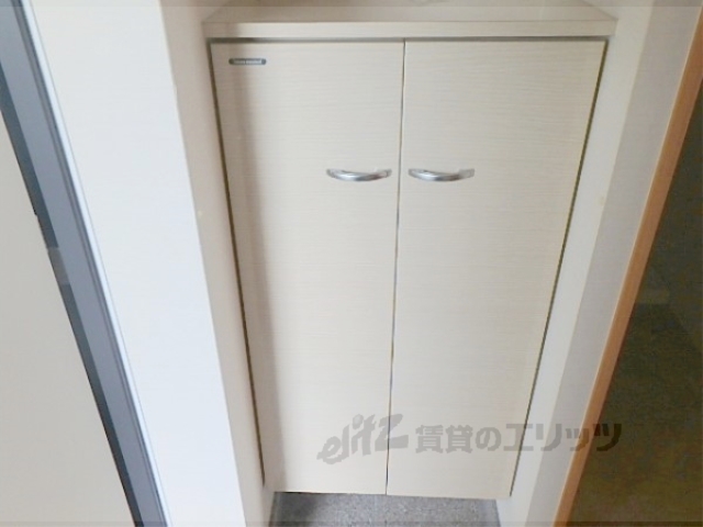 収納　下駄箱
