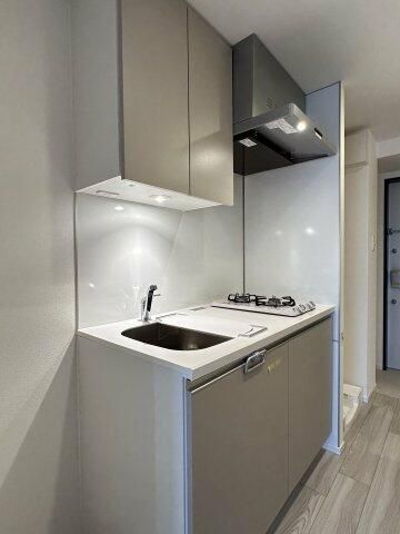 キッチン　写真は同タイプ住居です。