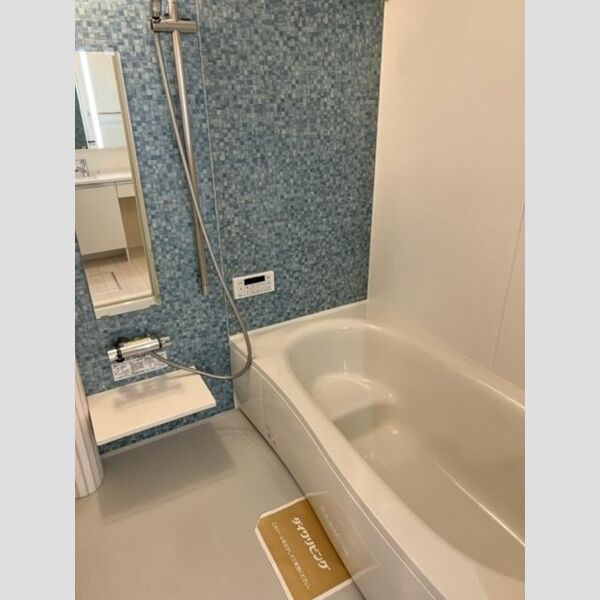 バス・シャワールーム　一坪風呂