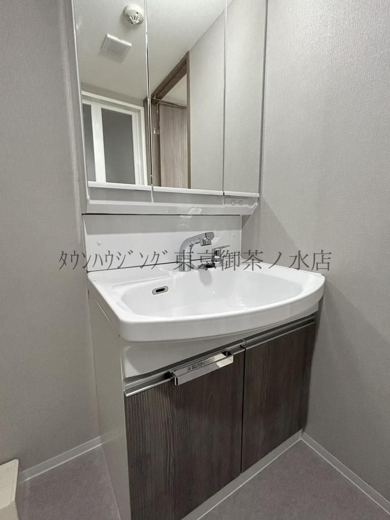 洗面設備　お問い合わせはタウンハウジング駒込店まで！