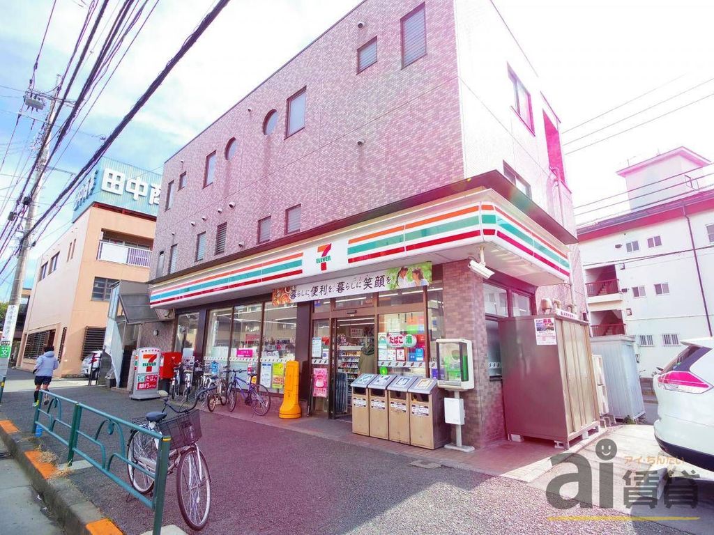 コンビニ　セブンイレブン三鷹大沢6丁目店（コンビニ）まで830m