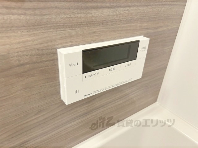 その他設備　給湯器リモコン