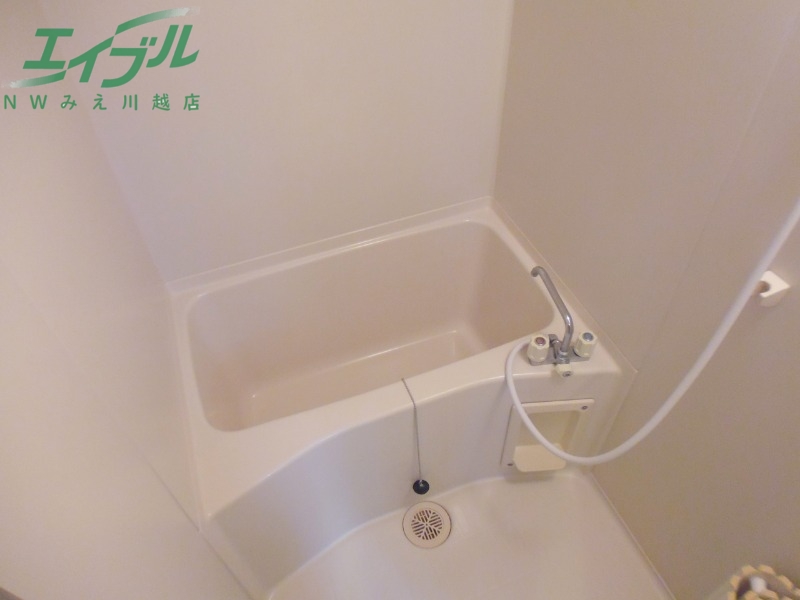 バス・シャワールーム　別部屋参考写真です