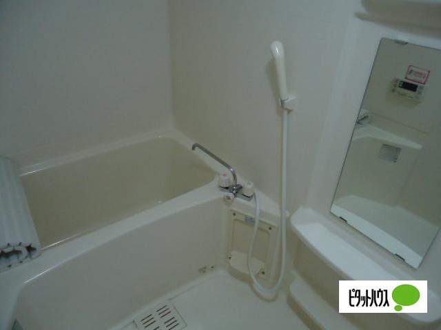 バス・シャワールーム　バス