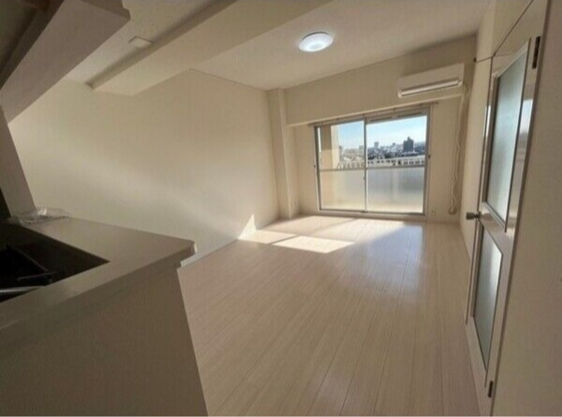 居室・リビング　図面と現状に相違がある場合には現状を優先